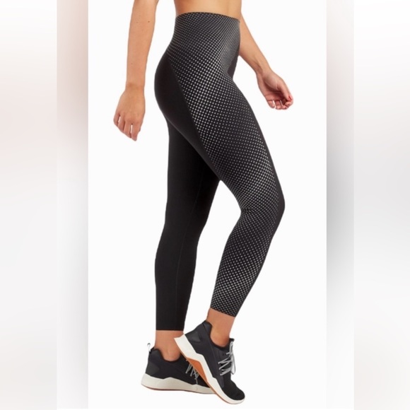 SPANX Reflective Leggings - Picture 4 of 12